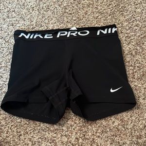 Black Nike pros